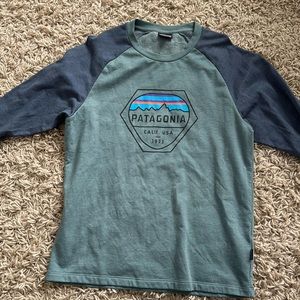 Patagonia Long Sleeve | Size M